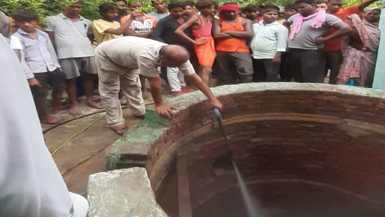 Innocent died due to falling in the well while playing, Avneesh was the only son of the parents.