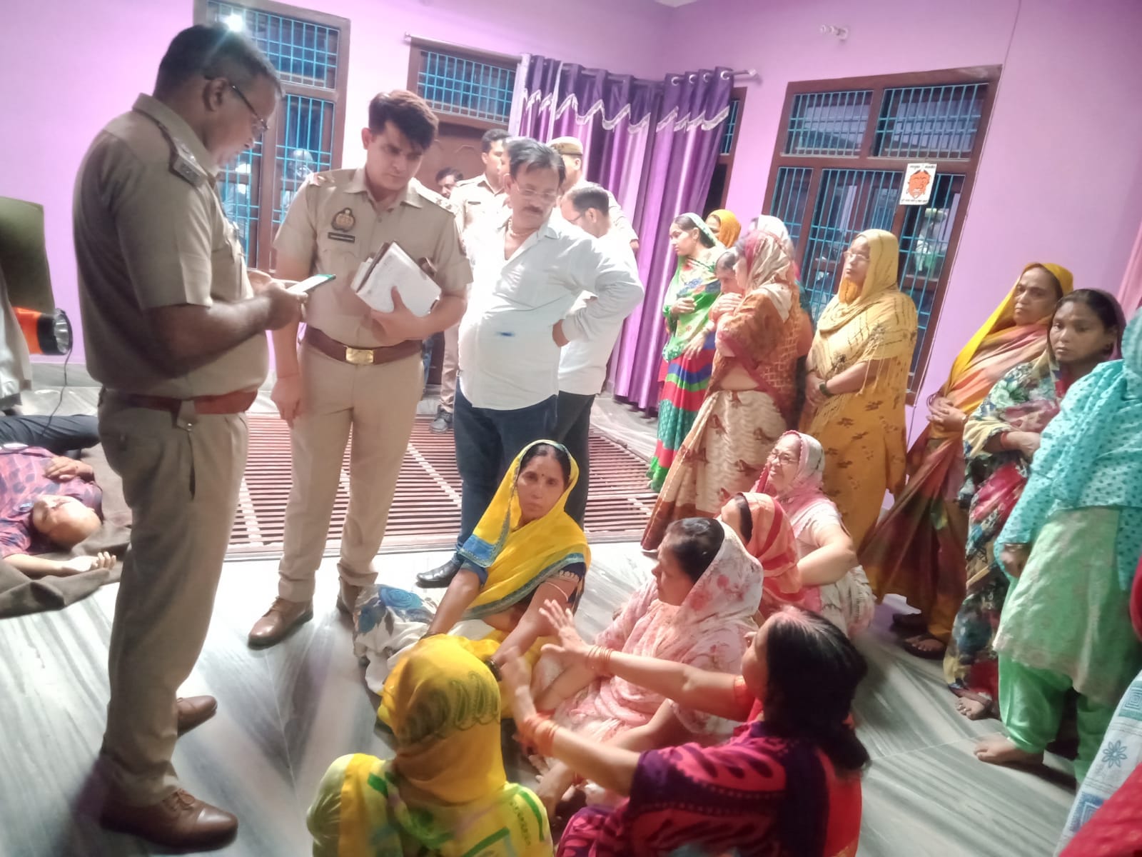 Majors brother committed suicide by shooting himself with a double barreled gun in Farrukhabad
