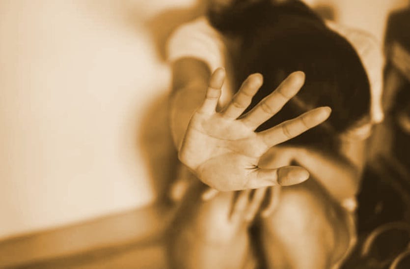 Muzaffarnagar News : Two girls admitted in hospital were molested