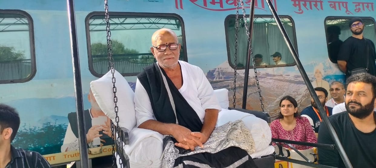 Murari Bapu Said- VIP culture in temples should not be such that the common devotee could not see God