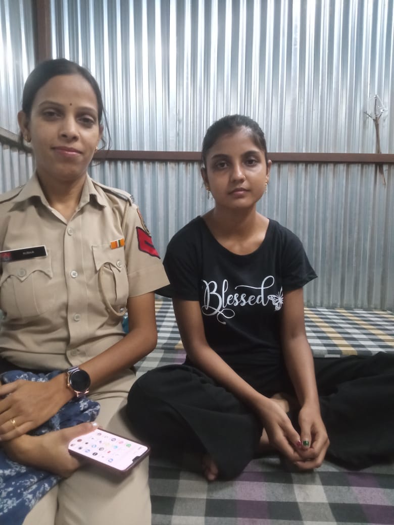 Indian couple going to enjoy honeymoon in darjeeling escaped from train update, why bride left groom