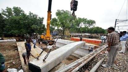 12 out of 21 spans on Niranjan bridge, work will be completed today
