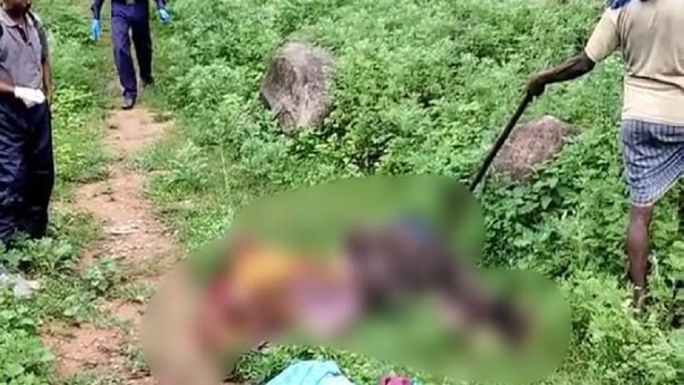Dead bodyhusband and wife found inside house in Korba