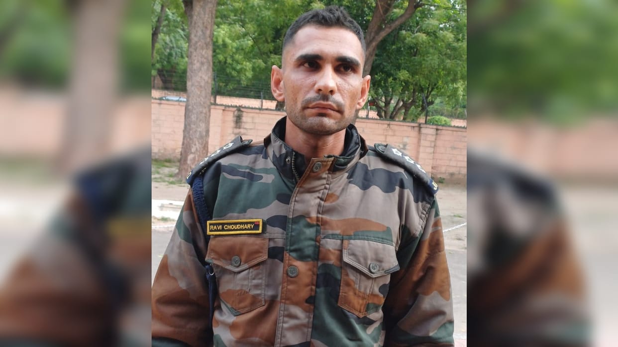 Rajasthan Army fake captain caught in Jodhpur caught by Salasar Express train