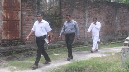 Son suspected terrorist Ahmed Raza father history sheeter, grandfather three times head village