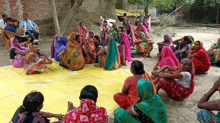 सड़क हादसे की दर्दनाक कहानी: नवजात बेटे से मिल कर लौट रहे पिता की मौत, खुशियां मनाने गांव जाते समय हादसा