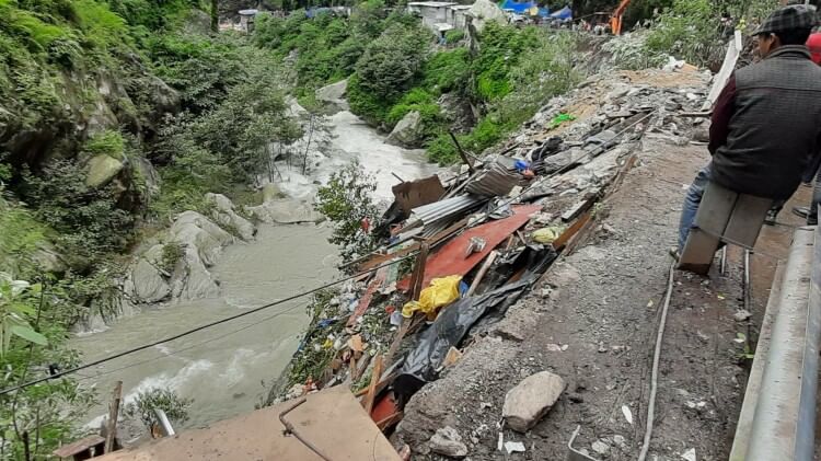 uttarakhand weather news rain wreaks havoc Two children died luck saved third tehri cloudburst in joshimath