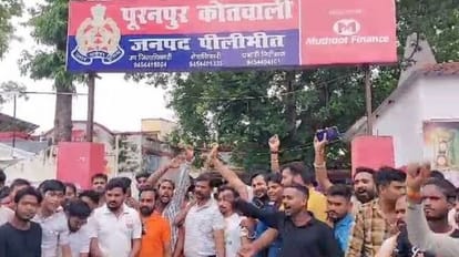 activists of Hindu organization created ruckus by alleging conversion