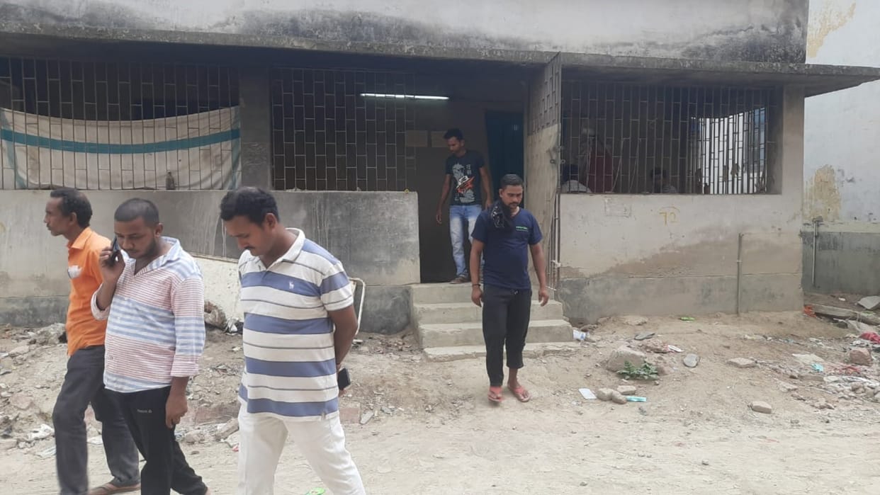 BA girl student died in suspicious condition in Bettiah; Father says found herself alone and committed suicide