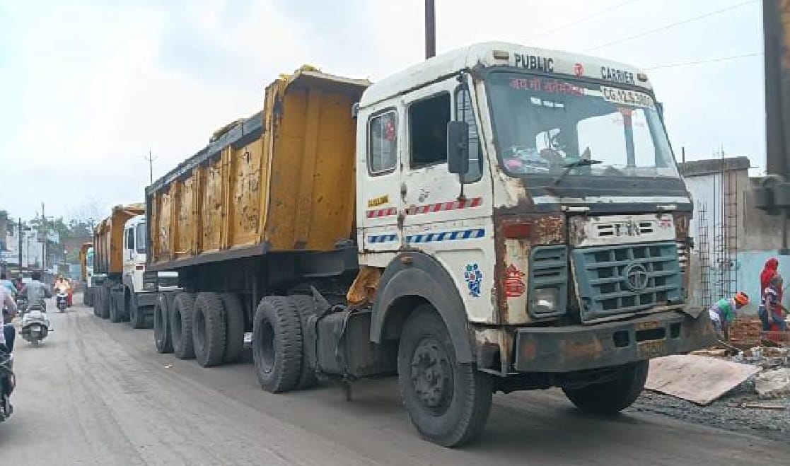 Police arrested seven accused of robbing truck drivers in Korba