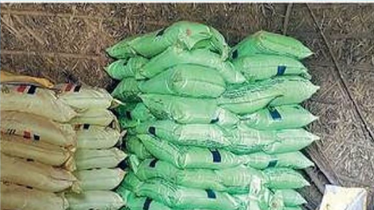 Agriculture Department action against on selling spurious fertilizers and seeds in Raipur CG