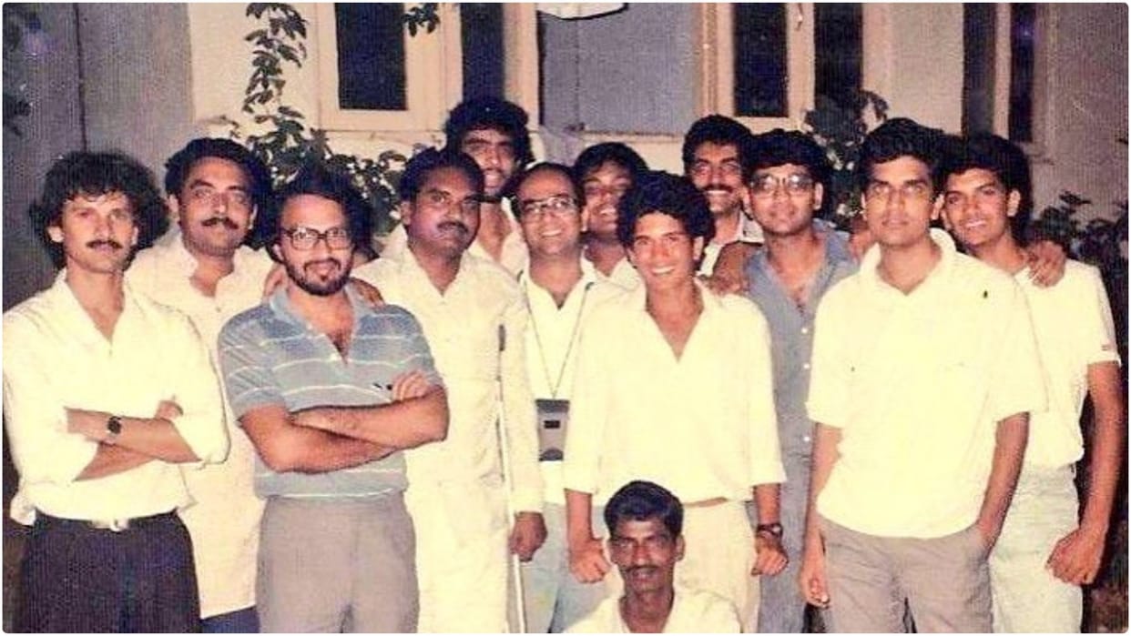 Sachin Tendulkar shares old photo with friends says these memories bring smile on face