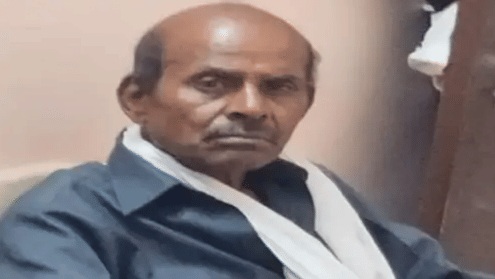 Father dead body found hanging from tree in ITI ground