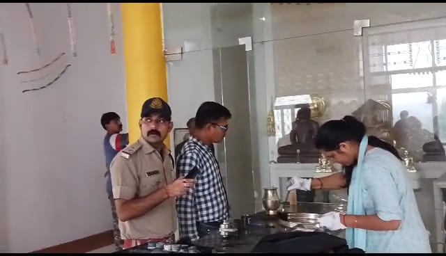 Damoh: Robbery again in Damoh's Jain temple, miscreants took money from donation box