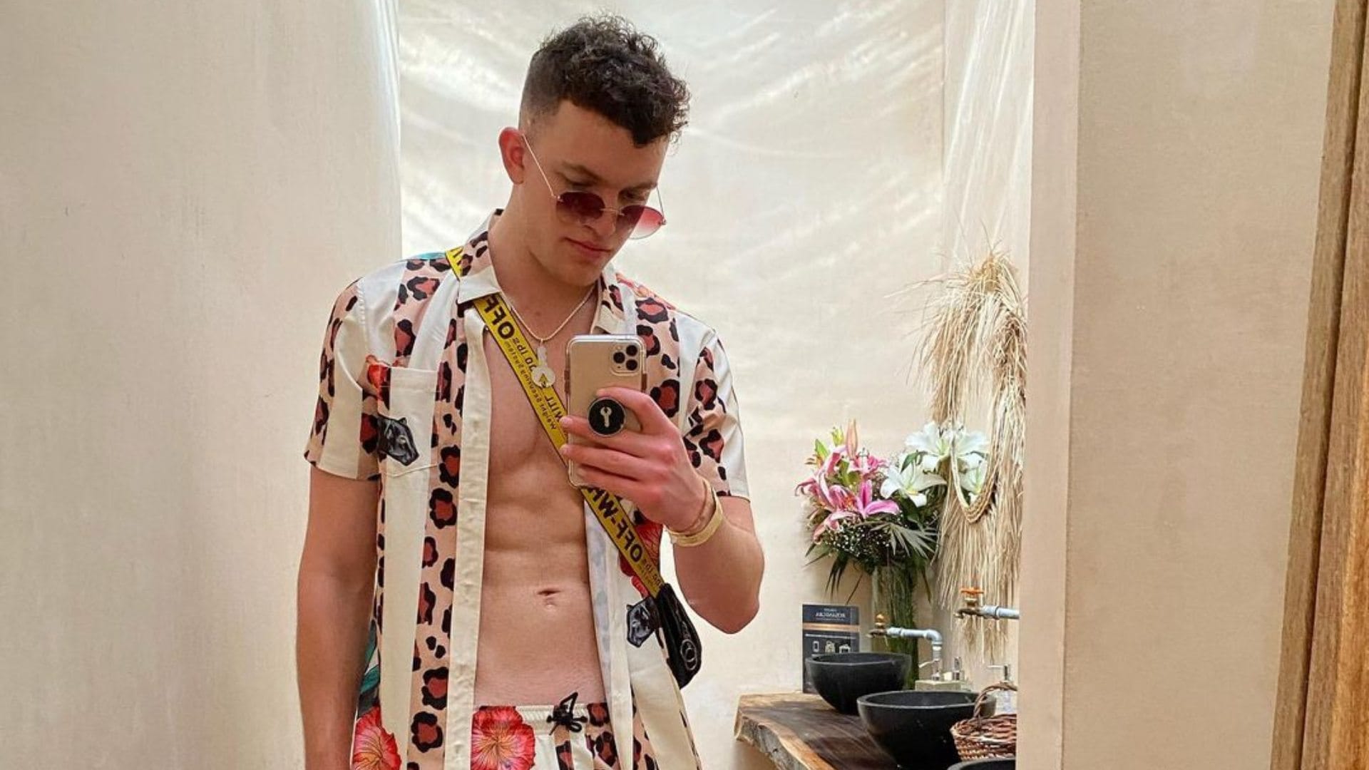 This 23 Year Old Man Millionaire Does Not Have Any Friends Because He Is 'Too Busy Getting Rich'