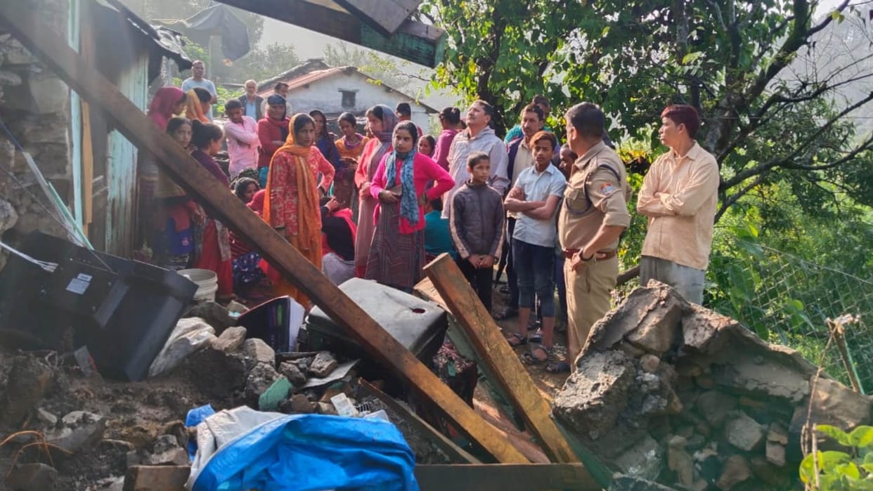 Uttarakhand has suffered a loss of Rs 650 crore so far in the disaster read more Update in hindi
