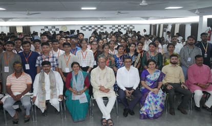 Youth Parliament Cantt MLA said Pay attention to first career in politics