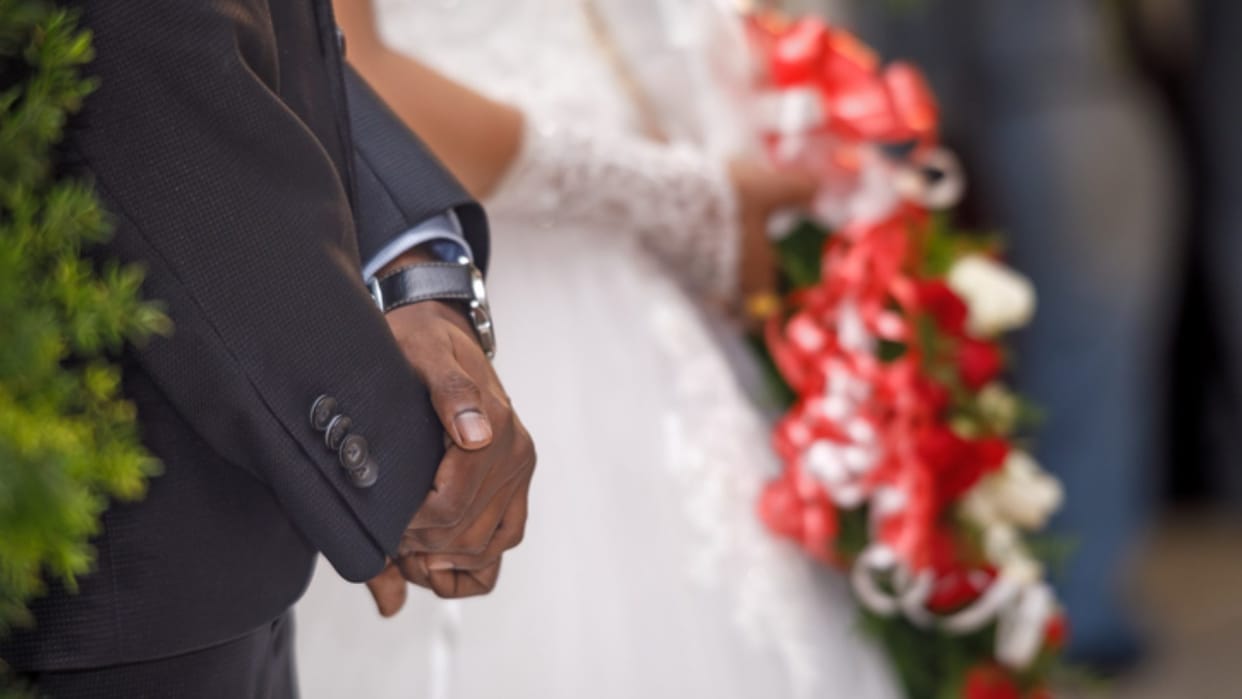 Weird Wedding Ritual: indian village where bride wears white cloth on her wedding
