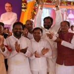 विकास कार्यों का भूमिपूजन करते हुए सीएम शिवराज