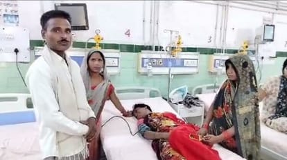 two children died due to house wall collapsed in bareilly