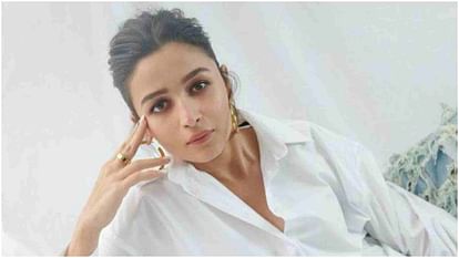 Alia Bhatt on father mahesh bhatt low phase mother soni razdan struggle in industry says barely had any money