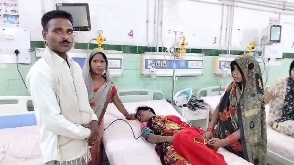 two children died due to house wall collapsed in bareilly