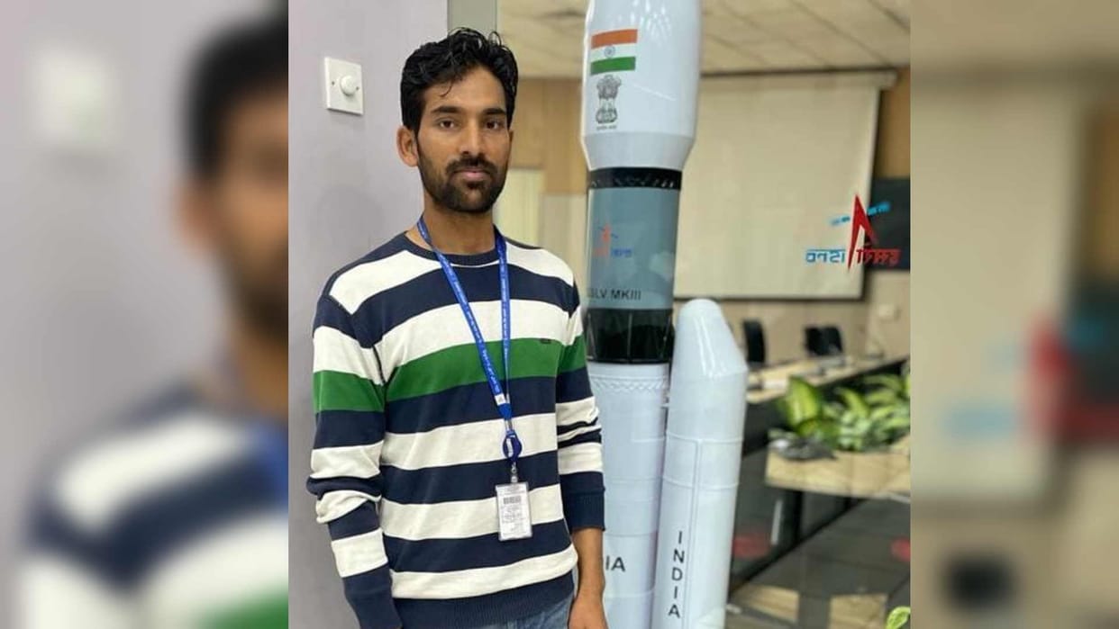 Abhishek singh management shown in landing Chandrayaan 3