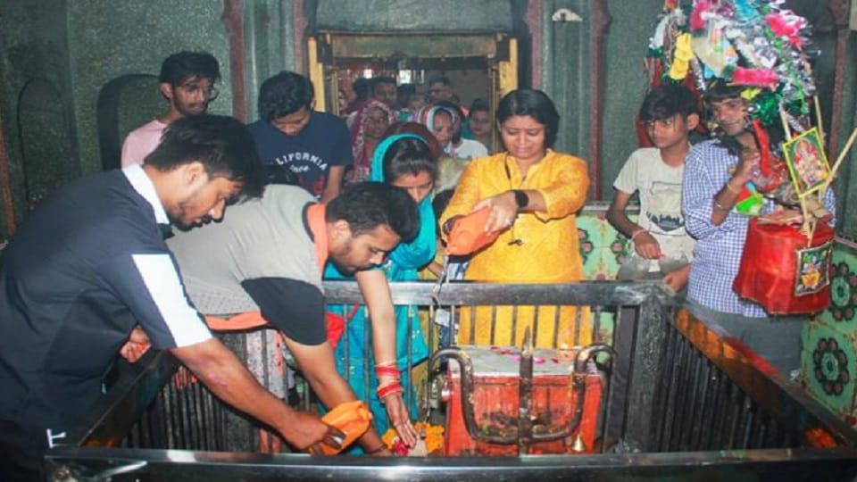 Jalabhishek in Shivalayas of Moradabad, Maha Aarti in evening