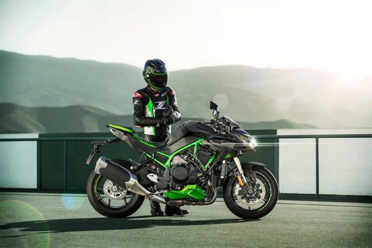 Kawasaki launches 2024 Kawasaki Z H2 and 2024 Kawasaki Z H2 SE in India Know Price Specs Features
