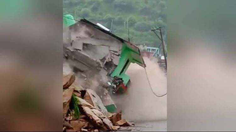 Uttarakhand Weather News Today Heavy Rainfall disaster many people washed away and house Collapse