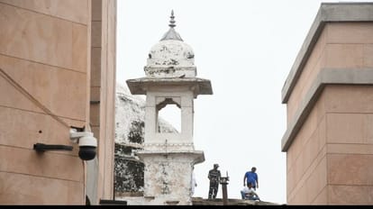 Gyanvapi ASI Survey Live ASI team can reach for Gyanvapi survey at any time, security chalk tight