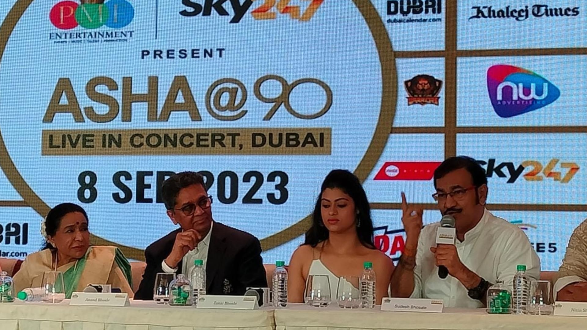 Asha @ 90 Live in Concert Dubai on Asha Bhosle Birthday Singer talks about her Songs and Music Industry