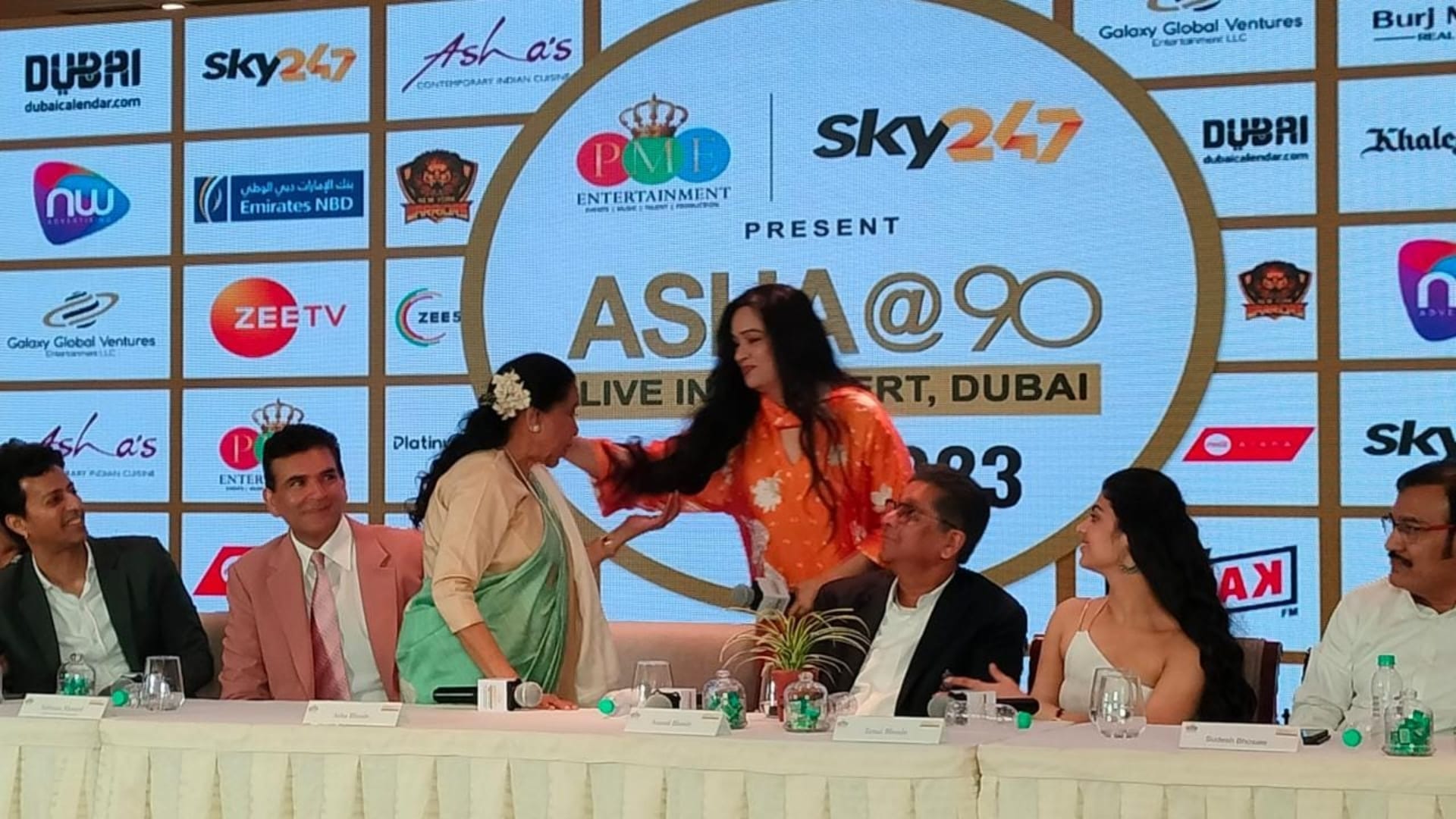 Asha @ 90 Live in Concert Dubai on Asha Bhosle Birthday Singer talks about her Songs and Music Industry
