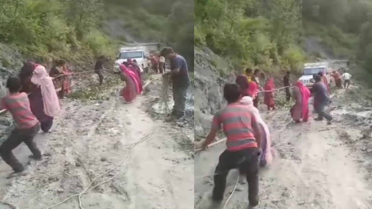 Women pulled the pickup vehicle out of the swamp by rope, video viral