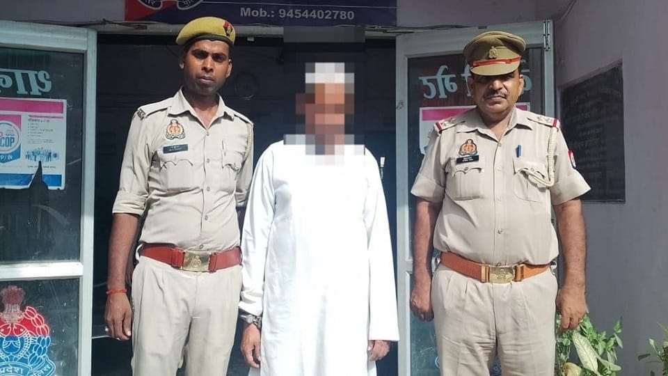Maulvi was beaten in the name of conversion