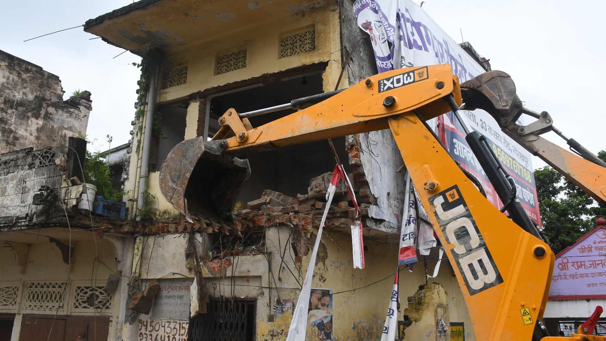 22 houses being demolished for second overbridge at Gorakhnath crossing