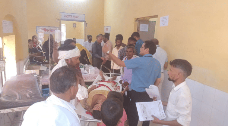 Dholpur News Hundreds of villagers sick with vomiting and diarrhea after drinking contaminated water