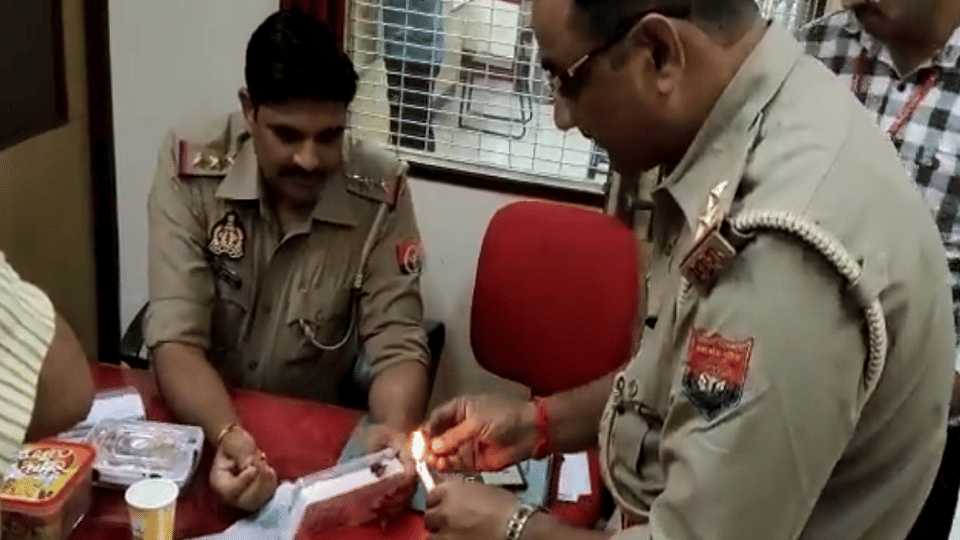 200 crore dry fruits fraud mastermind Mohit Goyal jewelery worth 30 lakhs attached