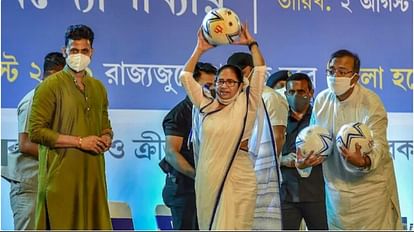 Khela Hobe: बंगाल में 16 को मनेगा 'खेला होबे दिवस', हर गली-मोहल्ले में होगा फुटबॉल मैच 'Khela Hobe Day' will be celebrated in Bengal on 16th, football matches will be held in every street