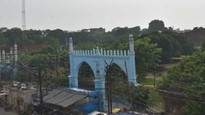 मुरादाबाद दंगा: बरात में ढोल बजाने को लेकर भड़की थी चिंगारी, एक महिने पहले से रची जा रही थी साजिश Moradabad riots: Controversy started city over drumming procession, person came alive among dead bodies