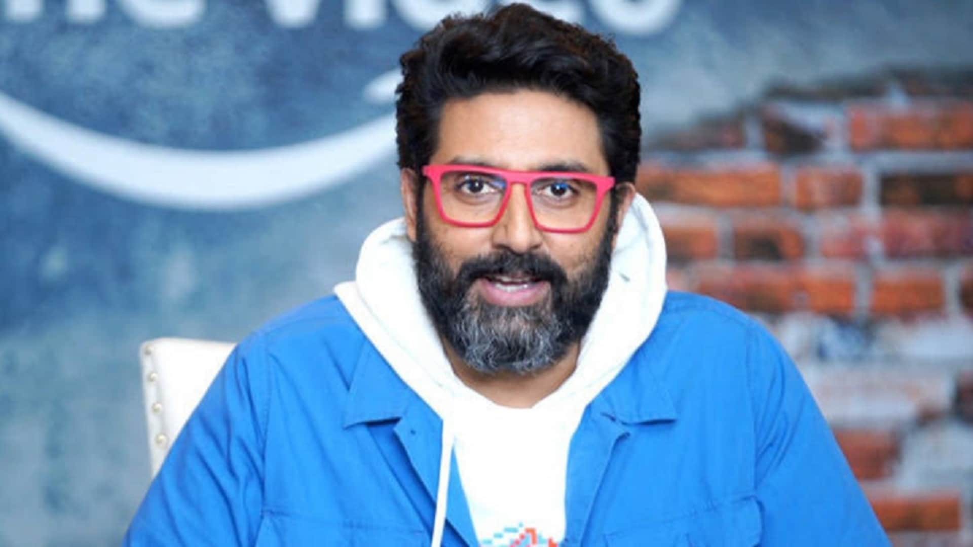 Abhishek Bachchan calls himself a carbon copy of mother jaya bachchan and not his dad amitabh bachchan