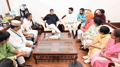MP Suresh Kashyap urged Dharmendra Pradhan to start Kendriya Vidyalaya