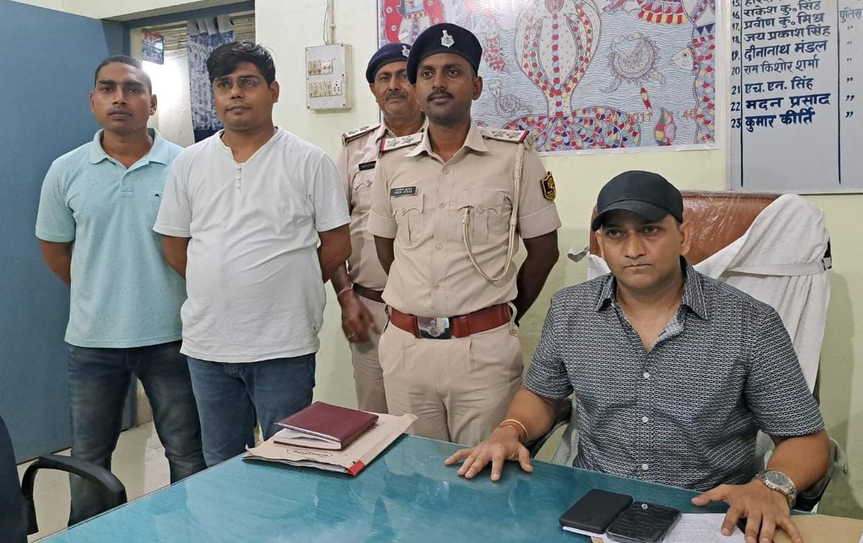 Bihar hindi news : Two schoolgirls missing in Darbhanga found after three days,Bihar police.