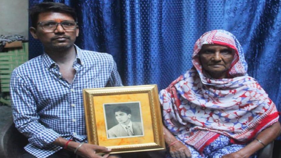 Moradabad Riots: mob made father get off his bicycle and stabbed him 32 times with a knife