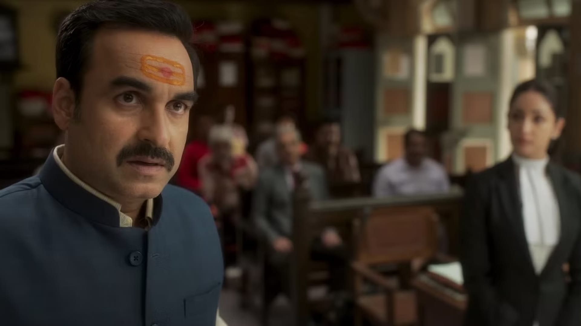 omg 2 actor pankaj tripathi recalled he fainted when hrithik roshan stabbed him in agneepath scene