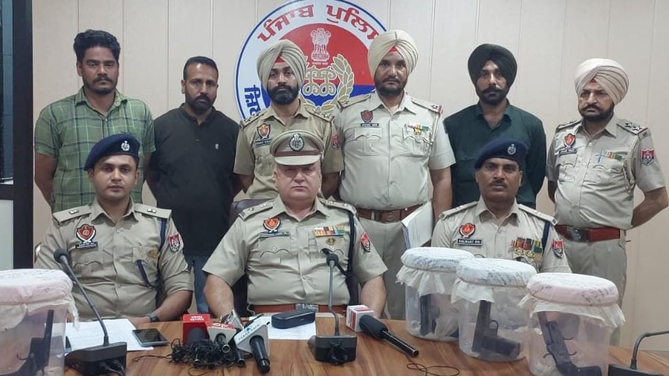 Three Member of Billa gang arrested with muktsar cia staff