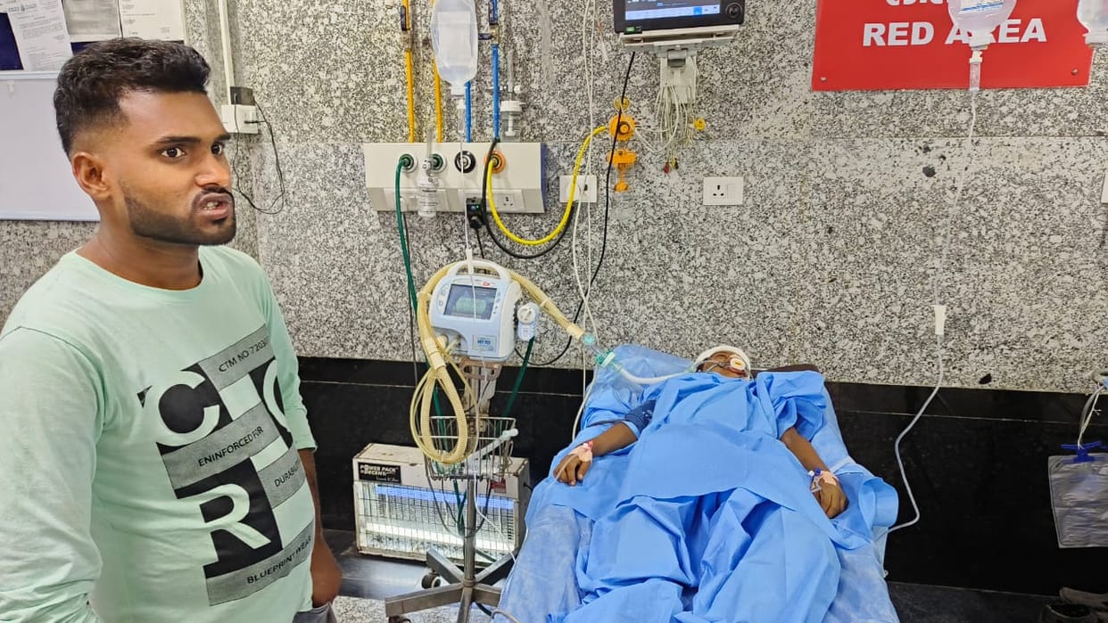 girl injured by piece of marble died bhu trauma centre accident happened while returning from school