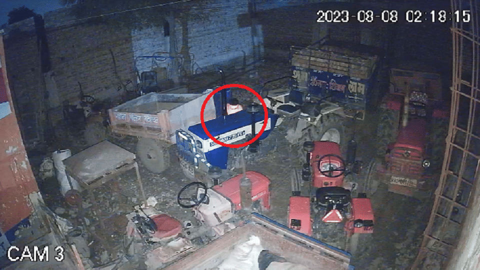 young man set a tractor on fire Late night at Gola Chowk in Gonchi