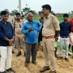 घटनास्थल पर पहुंची पुलिस
