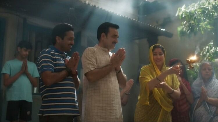 OMG 2 Review: समाज को आईना दिखाती अमित राय की बेहतरीन फिल्म, पंकज त्रिपाठी और यामी गौतम की जिरह ने जीते दिल 3 OMG 2 Review in Hindi by Pankaj Shukla Akshay Kumar Pankaj Tripathi Yami Gautam Pavan Malhotra Arun Govil